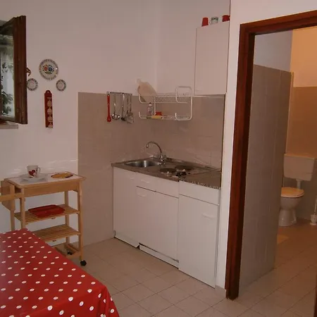 Apartment Mm *
